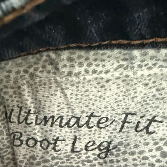 Chicos Ultimate Fit Boot Leg Jeans Classic Blue Women's Jeans 00 Regular - Picture 5 of 6